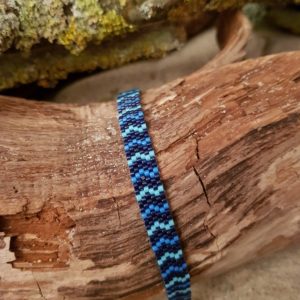 Bracelet fin tissage plat Camaieu de bleu