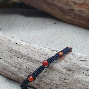 Bracelet Macramé épais- fil noir – agate orange