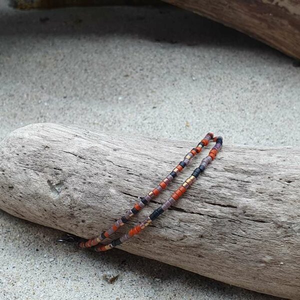 Bracelet simple rang – Lot de 2 – minis perles sur câble fin – Citrouille –Noir, Rouille, Or, Sunset