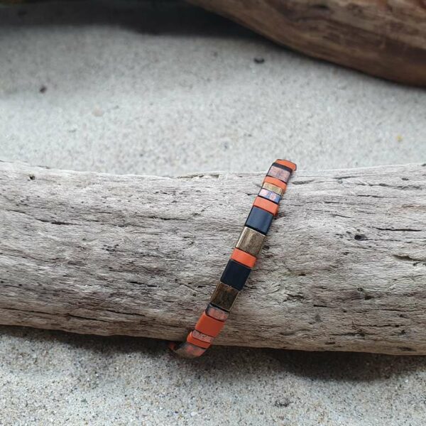 Bracelet  simple rang –  Citrouille – perles carrées – Noir, Rouille, Or, Sunset
