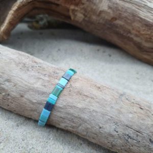 Bracelet  simple rang  –  Lagon – vert foncé, vert turquoise, bleu ciel, gris