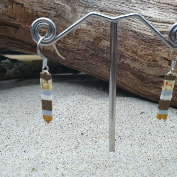 Boucles d’Oreilles Pendantes Perles carrées – Naturel – Ocre, Bronze, Ecru, Gris, Marbré