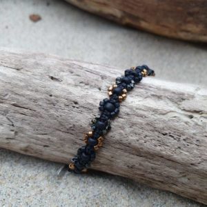 Bracelet Simple Rang –  Fleurs – Mini perles – Noir Ébène – Noir mat, Bronze et Marbré