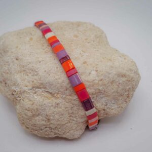 Bracelet simple rang – perles carrées – Sucre d’Orge – Perles carrées – Écru, Rose, Mauve, Violet, Orange