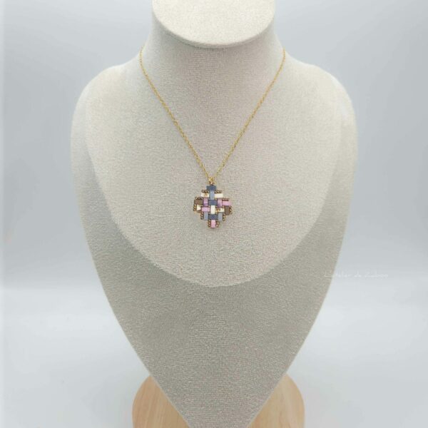 Pendentif losange La vie en rose
