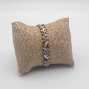 Bracelet  Ecailles de Dragon Simple- Perles carrées – La Vie en Rose – Rose Ecru Ardoise et Doré