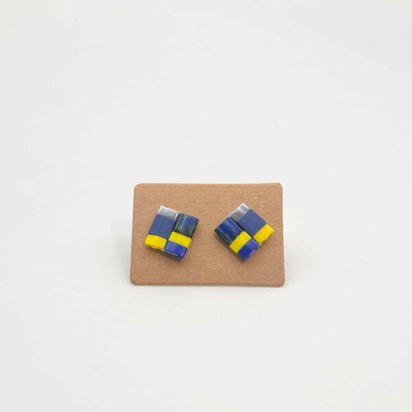 Boucles oreilles Puces – Perles carrées  – Pagolin