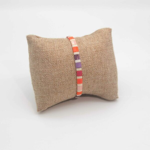 Bracelet simple rang – perles carrées – Sucre d’orge – Harmonie