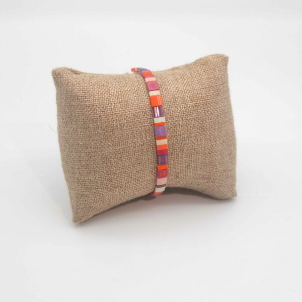 Bracelet simple rang – perles carrées – Sucre d’orge – Sauvage