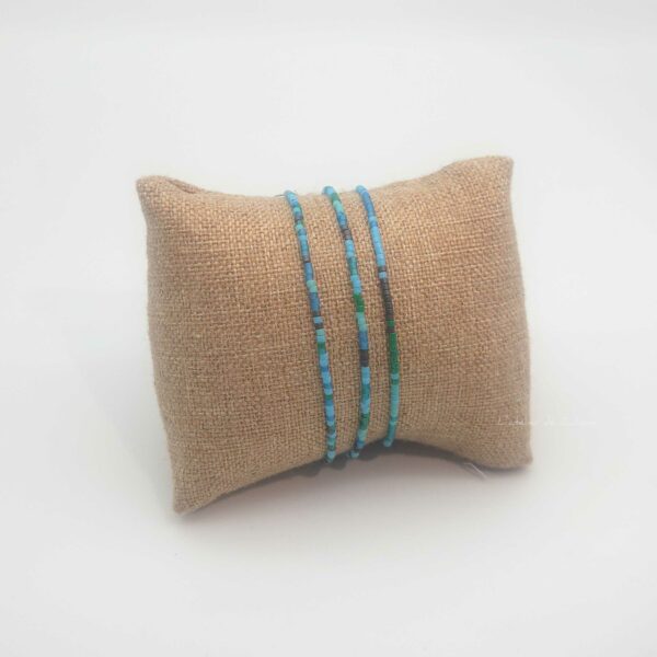 Ensemble de bracelets simple rang – minis perles sur câble – Lagon