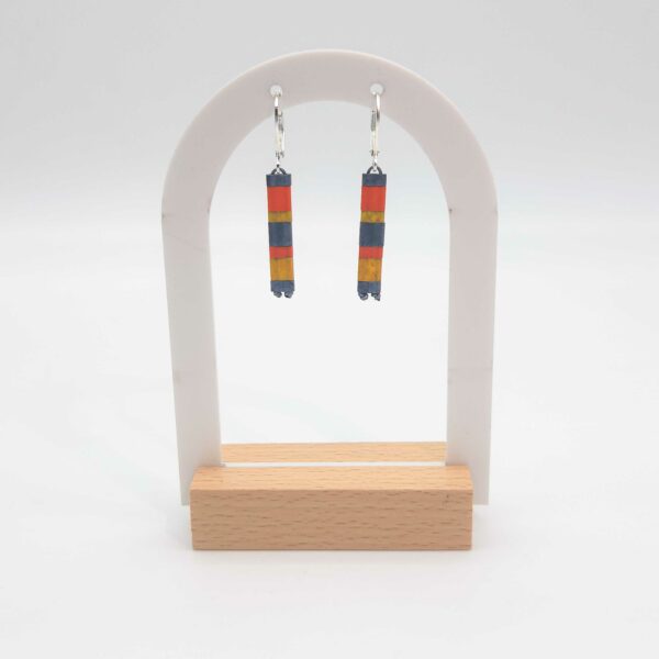 Boucles d’Oreilles Pendantes – Perles carrées – Savane