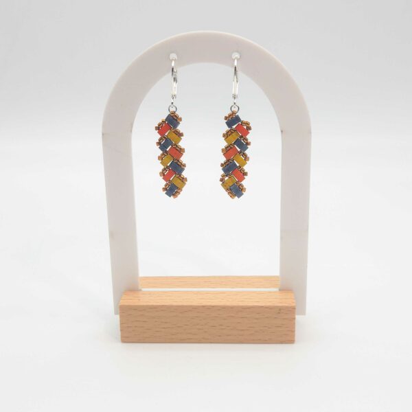 Boucles d’Oreilles Pendantes Perles carrées Ecailles de Dragons Savane