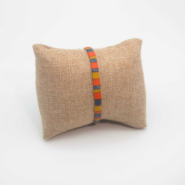 Bracelet simple rang – perles carrées – Savane – Sauvage